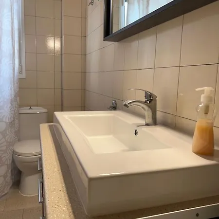 Deep Blue Theros Apartament *